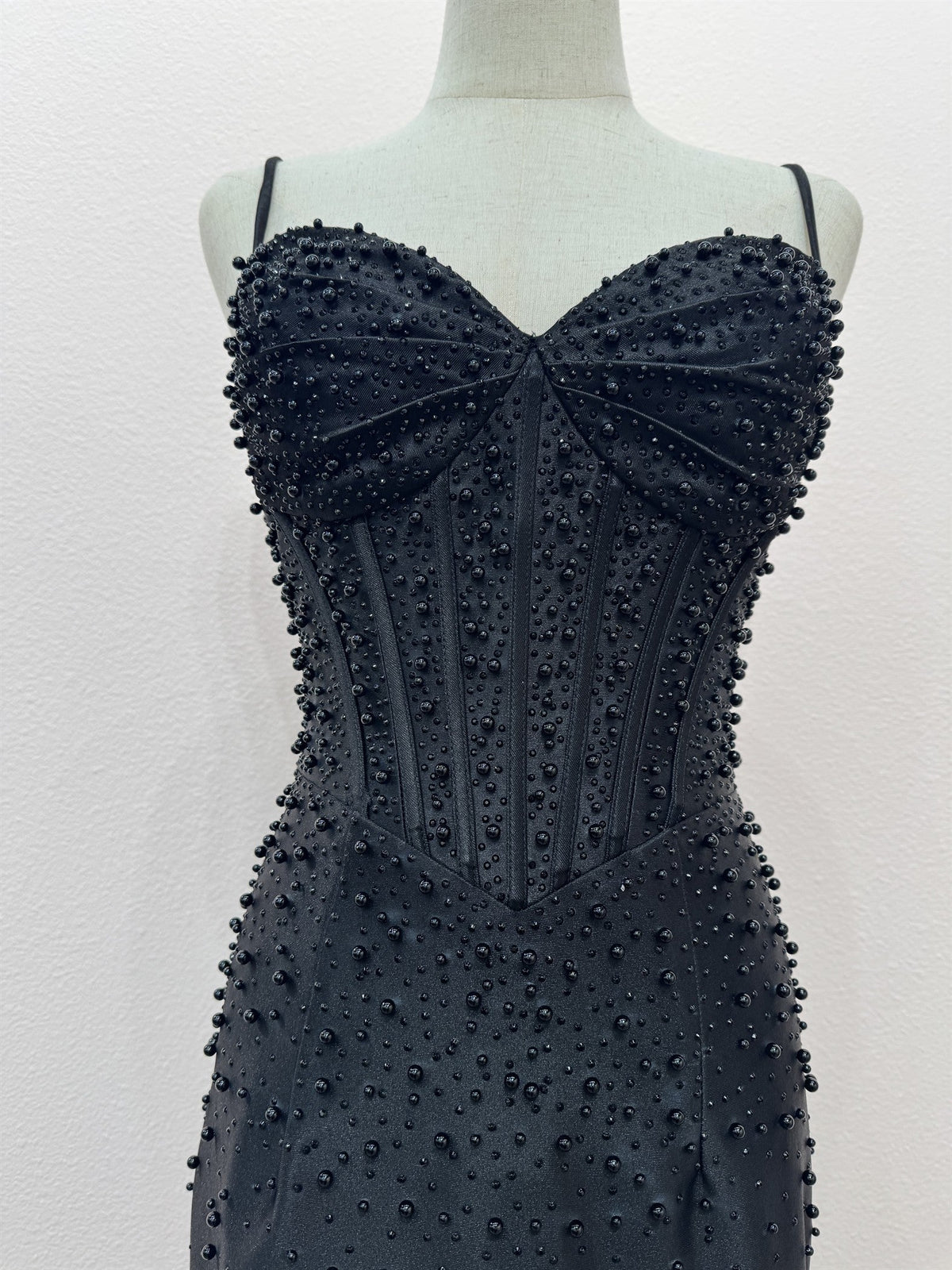 Beaded Short Sleeveless Slit Dress by Nox Anabel T7118 - product image 3