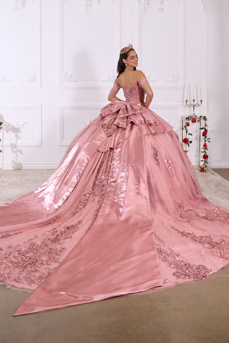 Quinceañera ball gown in ROSE