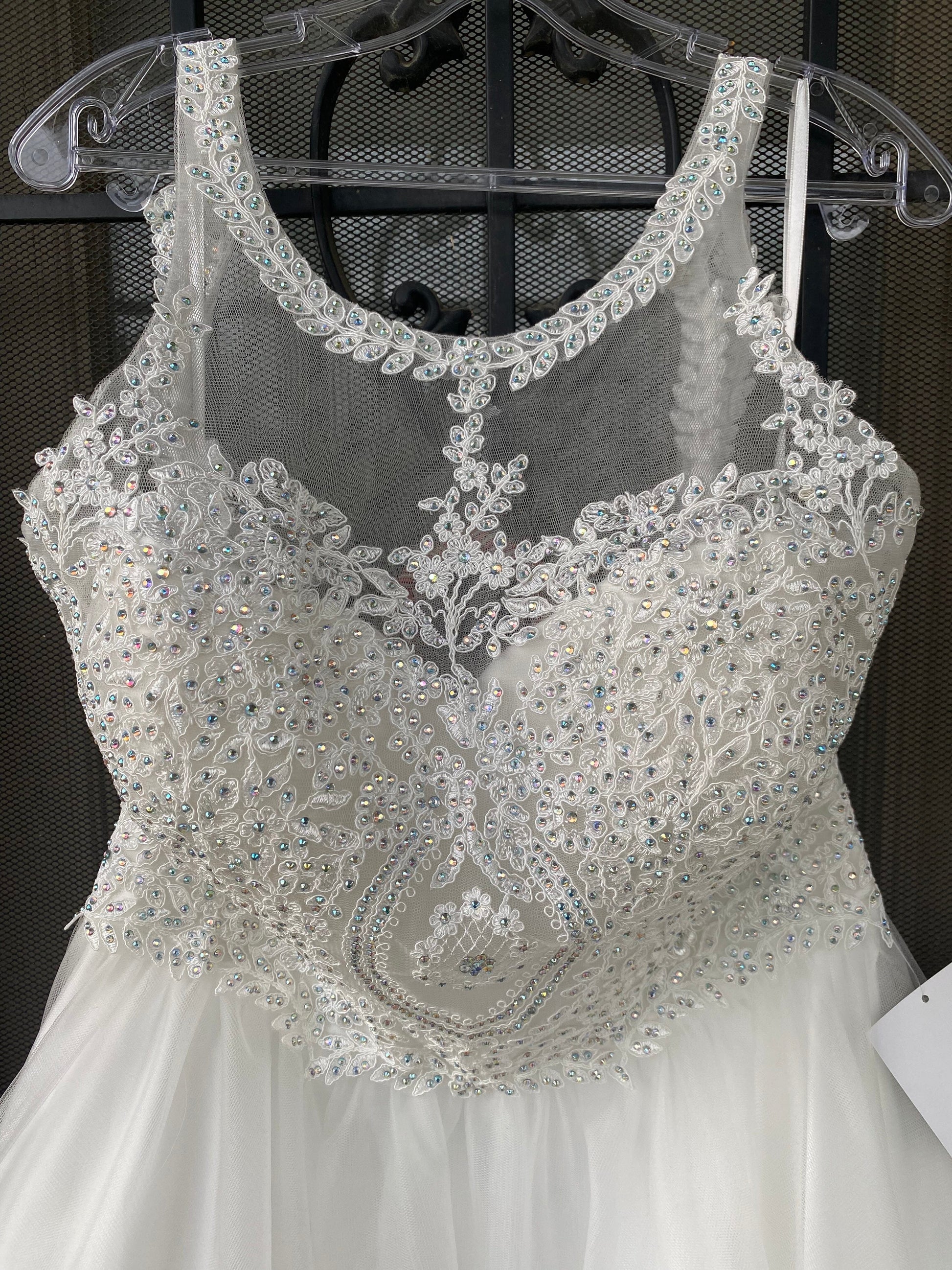 Short Lace Applique Dress by Cinderella Divine UJ0119 - product image 16